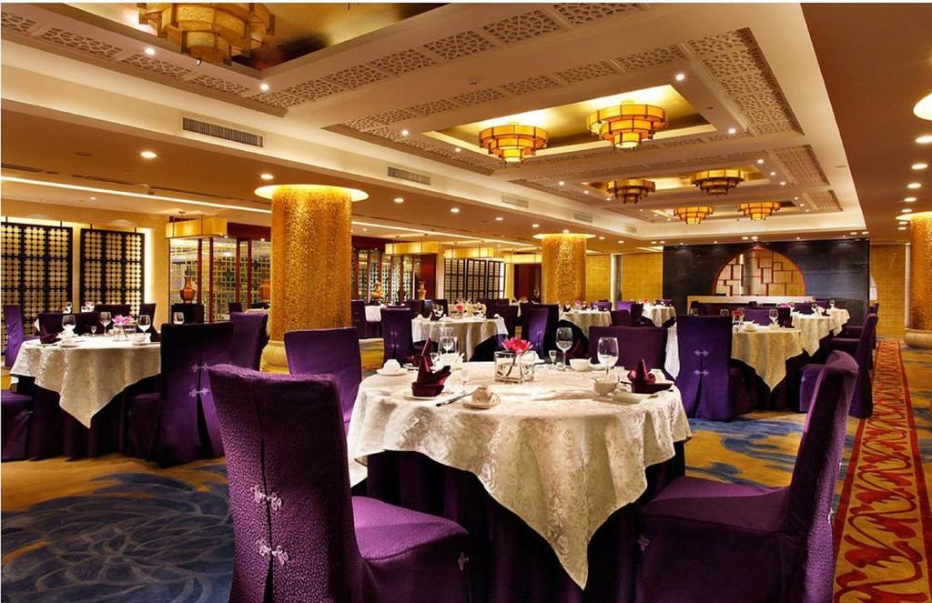 Howard Johnson Tech Center Plaza Hefei Bagian luar foto