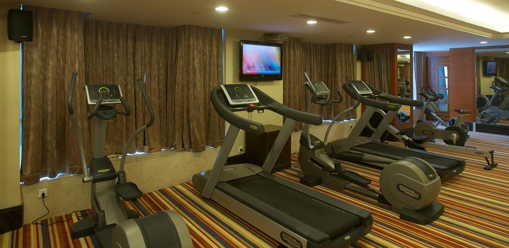 Howard Johnson Tech Center Plaza Hefei Bagian luar foto