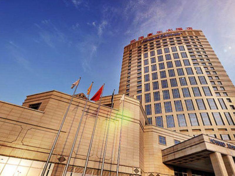 Howard Johnson Tech Center Plaza Hefei Bagian luar foto